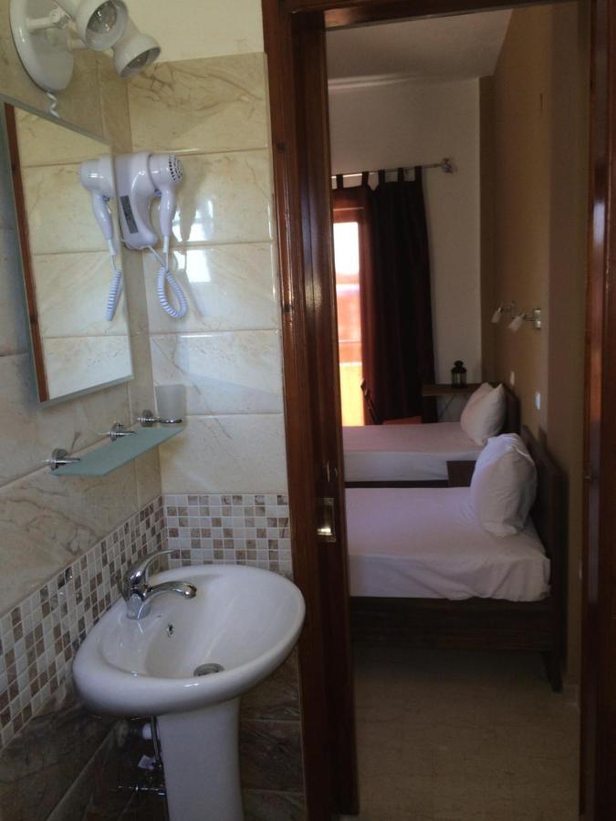 Avra Beach Apartments เลฟคิมมี ภายนอก รูปภาพ