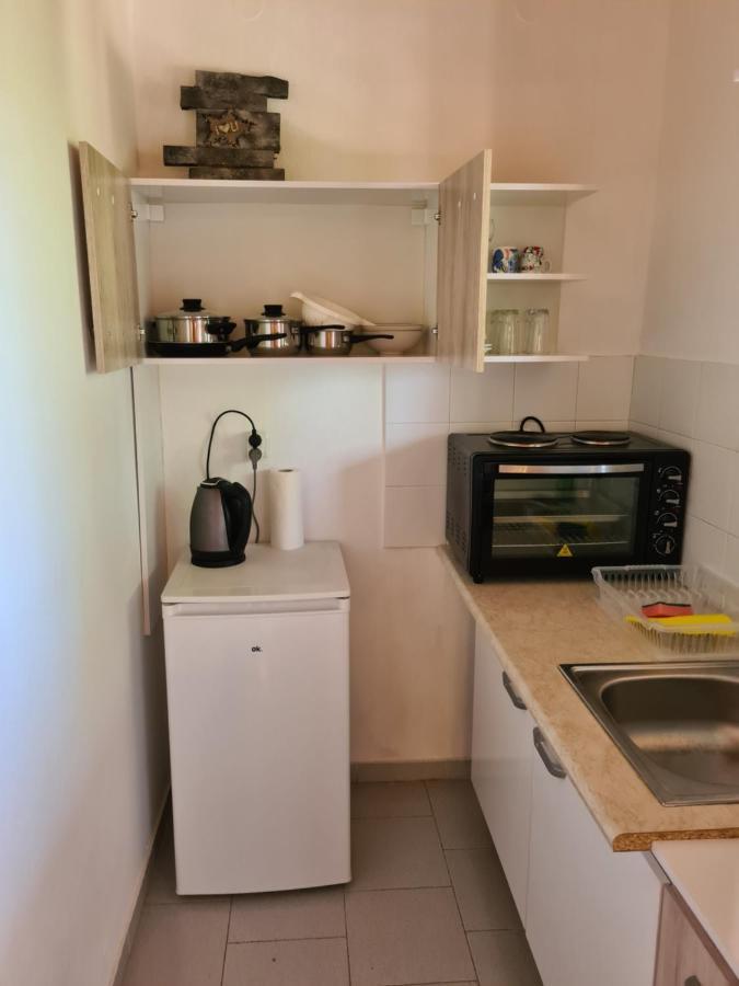 Avra Beach Apartments เลฟคิมมี ภายนอก รูปภาพ