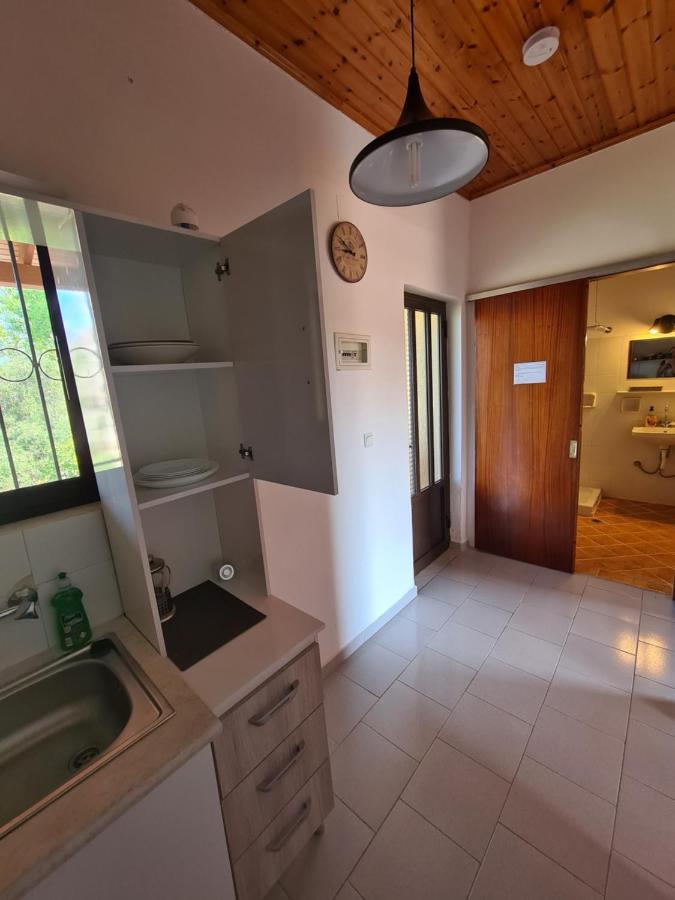 Avra Beach Apartments เลฟคิมมี ภายนอก รูปภาพ